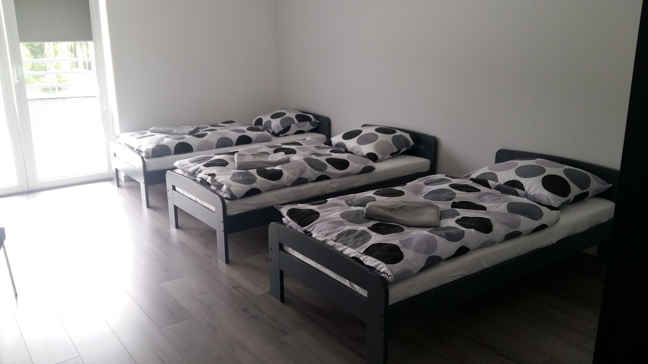 SIMSERWIS HOUSE - Kwatery i pokoje do wynajęcia