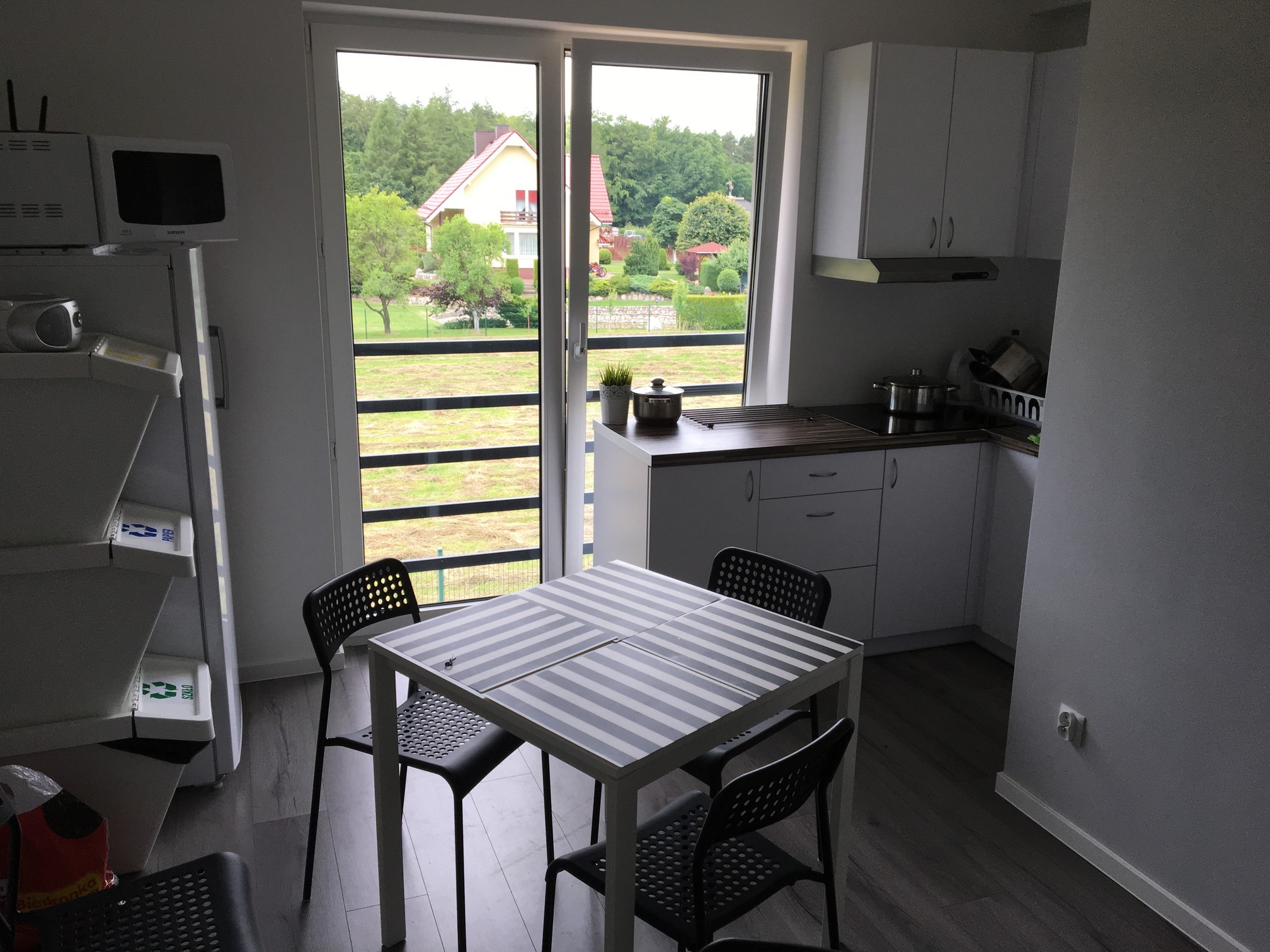 SIMSERWIS HOUSE - Kwatery i pokoje do wynajęcia